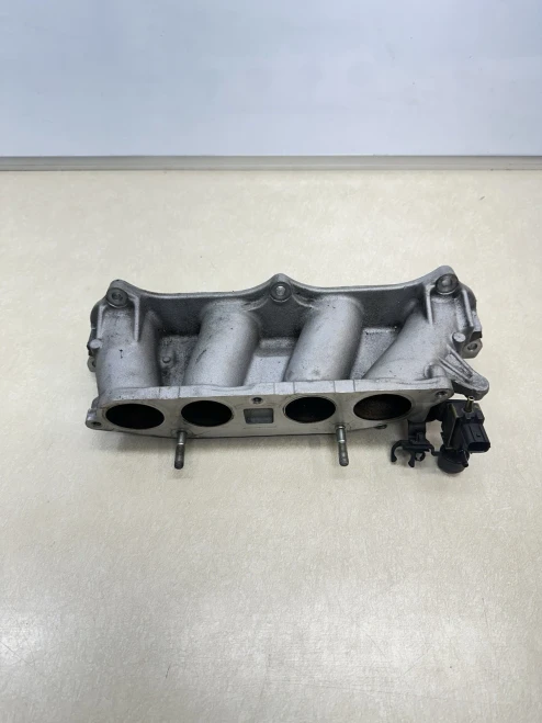 2002-2006 Honda CR-V / CRV 2.4L Lower Used OEM Intake Manifold