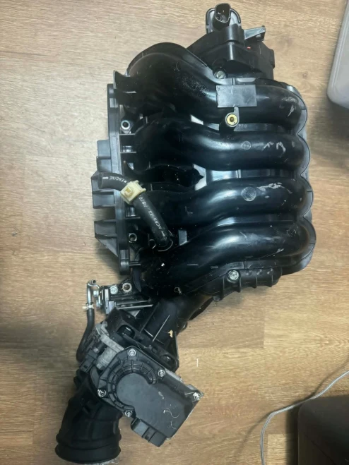 2006-2011 Honda Civic With Throttle Body Used Intake Manifold