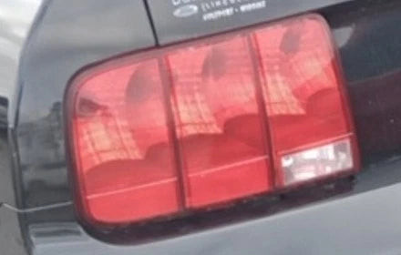 05-09 Ford Mustang Left Driver Quarter Mounted Tail Light Lamp OEM OEM used OEM tail light assembly