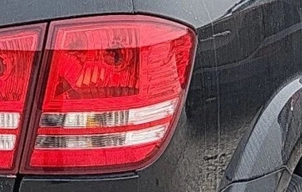 2009 Dodge Journey Quarter Mount Passenger RH Tail Light Lamp OEM OEM used OEM tail light assembly