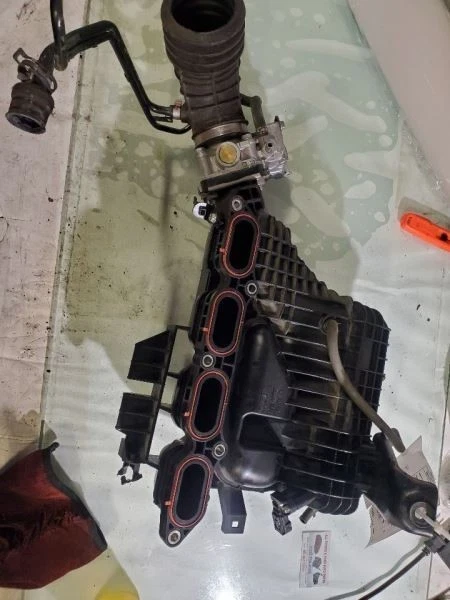 2016-2022 Honda Civic 2.0L With Throttle Body Used Intake Manifold