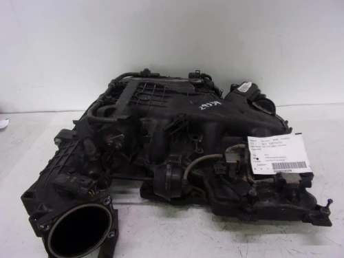 2015 Hyundai Genesis 3.8L Upper Used Intake Manifold