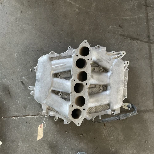 2003-2006 Infiniti / Nissan G35 / 350Z Lower Used Intake Manifold 14010-AM615