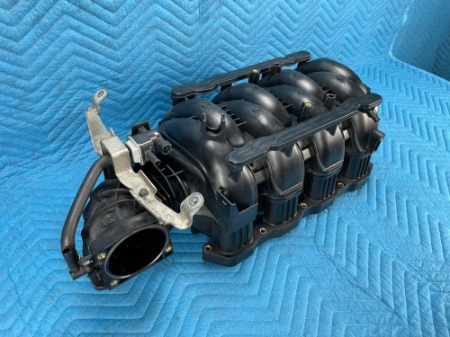 2011-2015 Infiniti QX56 / QX80 5.6L Used OEM Intake Manifold