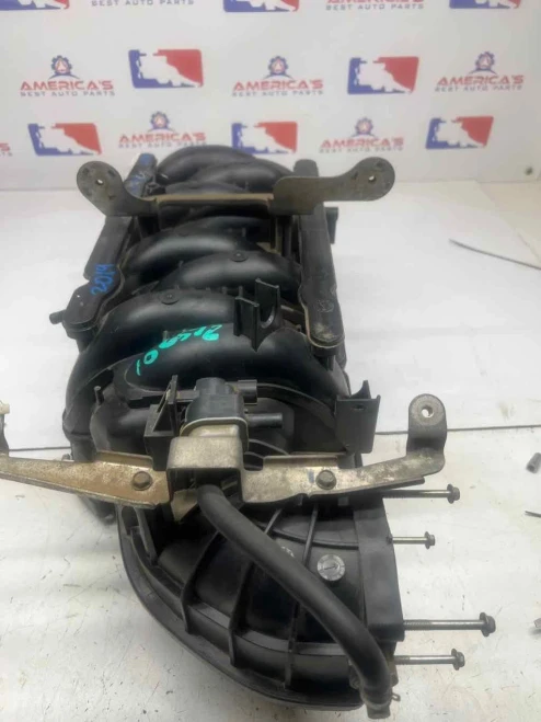 Infiniti QX80 Used Intake Manifold