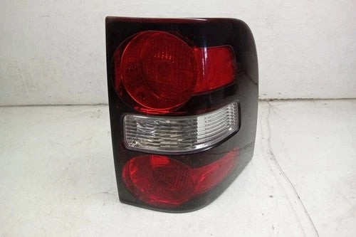 06 2006 Ford Explorer Passenger RH Quarter Mounted Tail Light Lamp OEM used OEM tail light assembly