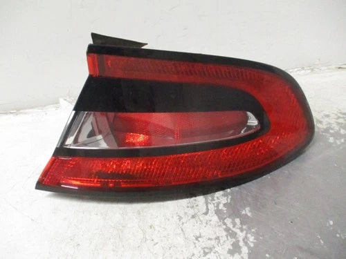 2013-2016 Dodge Dart Passenger RH Tail Light Lamp OEM used OEM tail light assembly
