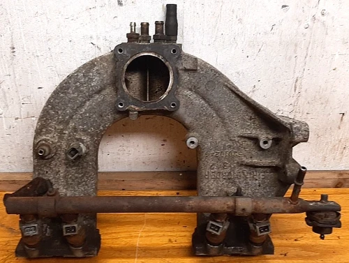 1997-2002 Jeep Wrangler / Cherokee 2.5L 4-CYLINDER Used Intake Manifold
