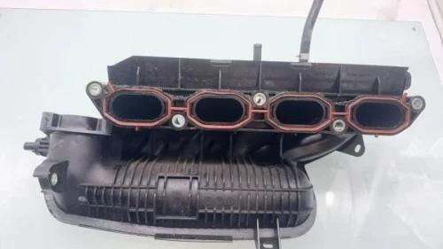 2004-2005 Jeep / Dodge Liberty / Ram / Dakota 3.7L Used OEM Intake Manifold