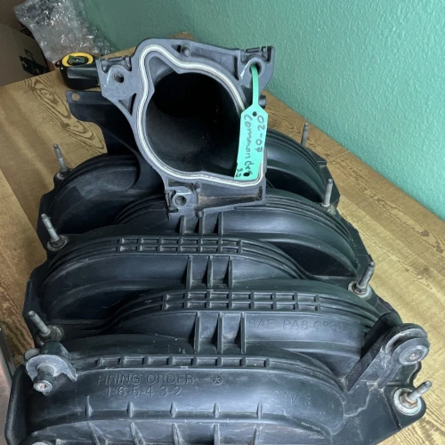 2006-2008 Jeep Commander 3.7L V6 Used OEM Intake Manifold