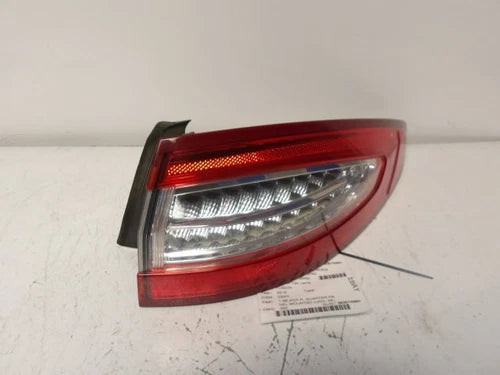 2013-2016 Ford Fusion Passenger RH Tail Light Lamp OEM used OEM tail light assembly