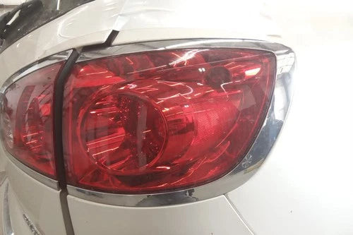 08 09 10 11 12 Buick Enclave Passenger RH Quarter Mounted Tail Light Lamp OEM used OEM tail light assembly