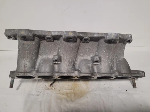 2008 Kia Sportage 2.7L Lower Used Intake Manifold