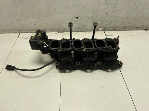 2013 Kia Sorento Lower Used OEM Intake Manifold