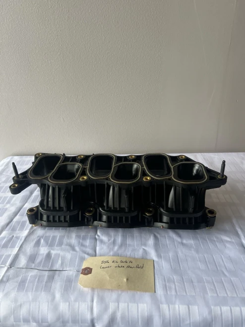 2018 Kia Sorento 3.3L V6 Used OEM Intake Manifold 28300-3CFA0