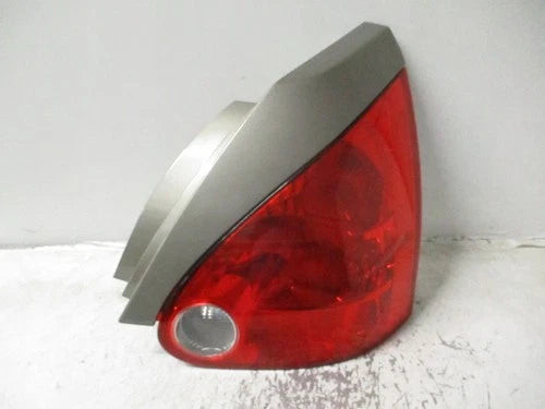 2004-2008 Nissan Maxima Passenger RH Tail Light Lamp OEM used OEM tail light assembly
