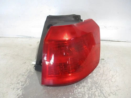 2013-2017 GMC Terrain Passenger RH Tail Light Lamp OEM used OEM tail light assembly