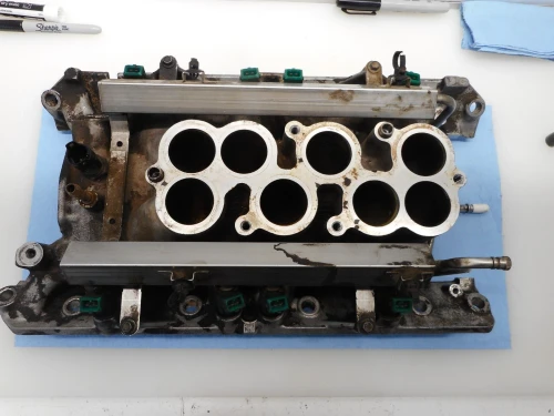 2001 Land Rover Discovery Lower Used Intake Manifold