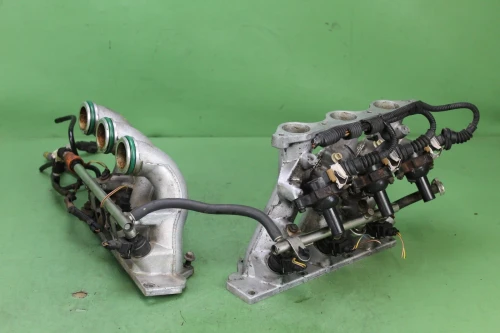 2002-2005 Land Rover Freelander Lower Left Right Used OEM Intake Manifold