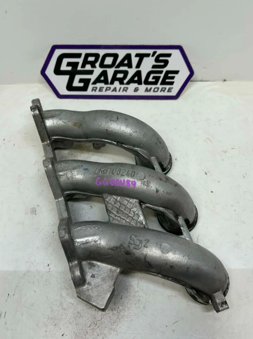 2002-2005 Land Rover Freelander Lower Right Used OEM Intake Manifold LKB108240