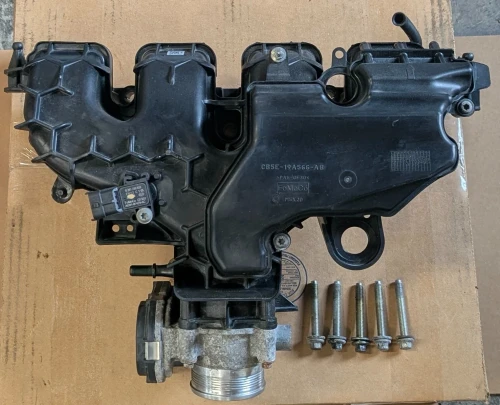 2015-2017 Land Rover Range Rover / Evoque 2.0L Used Intake Manifold