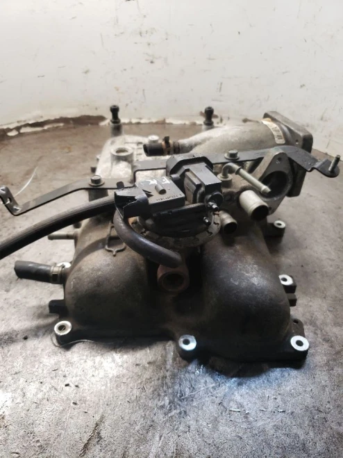 2004 Lincoln Aviator Upper Used Intake Manifold