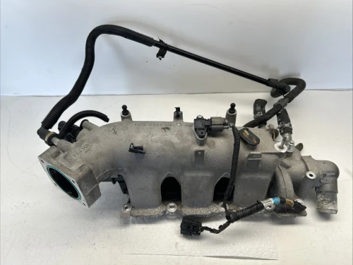2013-2019 Lincoln MKT 3.5L Used OEM Intake Manifold DG1E-9424-AB