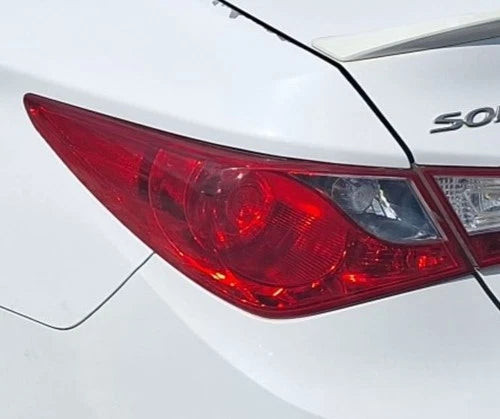 2011-2013 Hyundai Sonata Quarter Mount Driver LH Tail Lamp OEM OEM used OEM tail light assembly