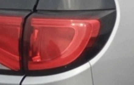 17-19 Chrysler Pacifica Right Passenger Quarter Mounted Tail Light Lamp OEM OEM used OEM tail light assembly