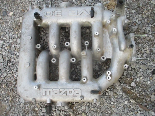 1996-1998 Mazda MPV Upper Used Intake Manifold