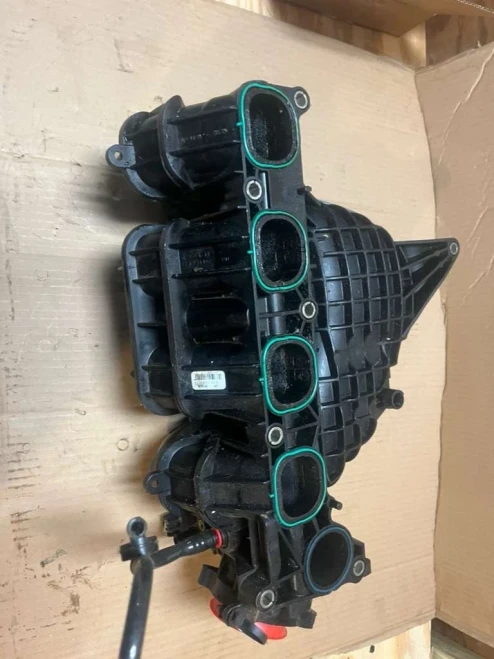 2006-2015 Mazda MX-5 / Miata / 2 2.0L Used Intake Manifold