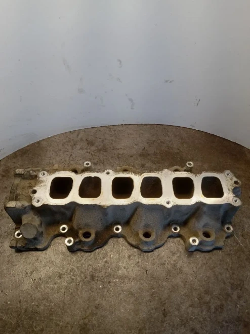 2012 Mazda CX-9 / 3 3.7L Lower Used Intake Manifold