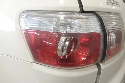 07 08 09 10 11 12 GMC Acadia Driver LH Quarter Mounted Tail Light Lamp OEM used OEM tail light assembly