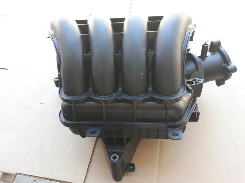 2014-2016 Mazda Mazda3 / Mazda 3 / 2 2.0L Used Intake Manifold