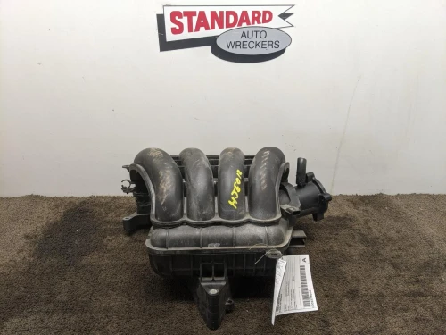 2022 Mazda CX-30 / 2 2.5L Non-Turbo Used Intake Manifold
