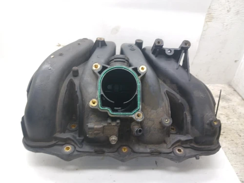 Mazda Mazda 3 / 2 2.0L Used OEM Intake Manifold