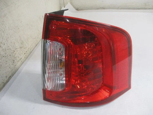 11 12 13 14 Ford Edge RH Passenger Tail Brake Light Lamp OEM OEM used OEM tail light assembly