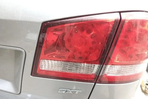 2014-2020 Dodge Journey Passenger RH Liftgate Mounted LED Tail Light Lamp OEM used OEM tail light assembly