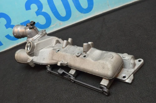 2007-2011 Mercedes-Benz R320 Right Used Intake Manifold 6420903237