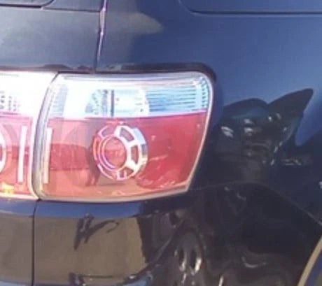 07-12 GMC Acadia RH Passenger Tail Light Lamp Quarter Mount OEM OEM used OEM tail light assembly