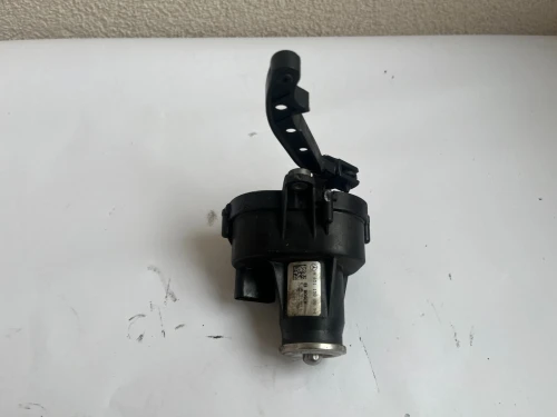 2014 Mercedes-Benz Sprinter Used Intake Manifold A6511500094
