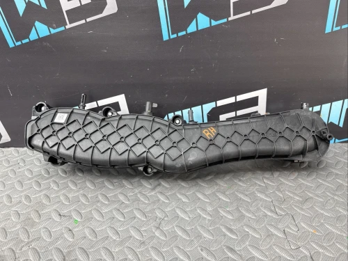 2017-2018 Mercedes-Benz C63 4.0L Right Used Intake Manifold