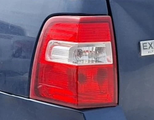 2007-2017 Ford Expedition Driver LH Tail Light Lamp OEM OEM used OEM tail light assembly