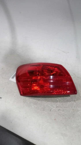2008 Nissan Rogue Quarter Panel Mounted Used OEM Left Tail Light Assembly