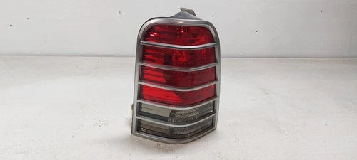 2005 2006 2007 Mercury Mariner Driver LH Tail Light Lamp OEM used OEM tail light assembly