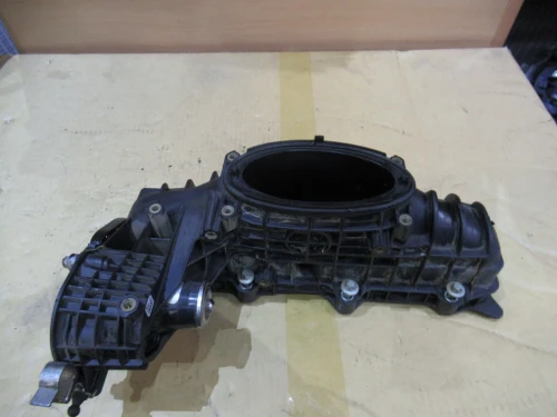 Mercedes-Benz Vito / Viano Used OEM Intake Manifold 044768003