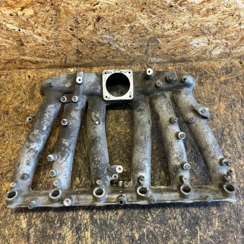 Mercedes-Benz W124 Used Intake Manifold 1031411601