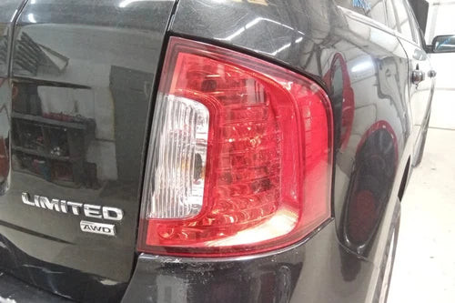 2011 2012 2013 2014 Ford Edge Passenger RH Tail Light Lamp OEM used OEM tail light assembly