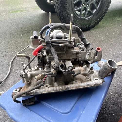 1987-1989 Nissan Pathfinder Used Intake Manifold