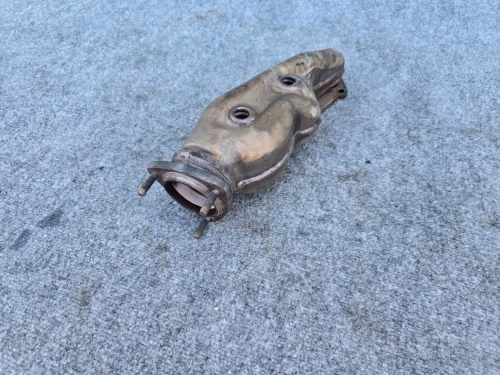 2003-2004 Audi A4 / S4 Right Used OEM Exhaust Manifold